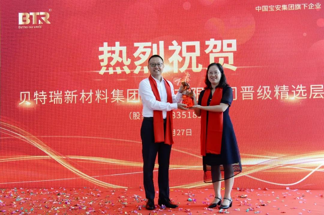 爽爽窝窝午夜精品一区二区