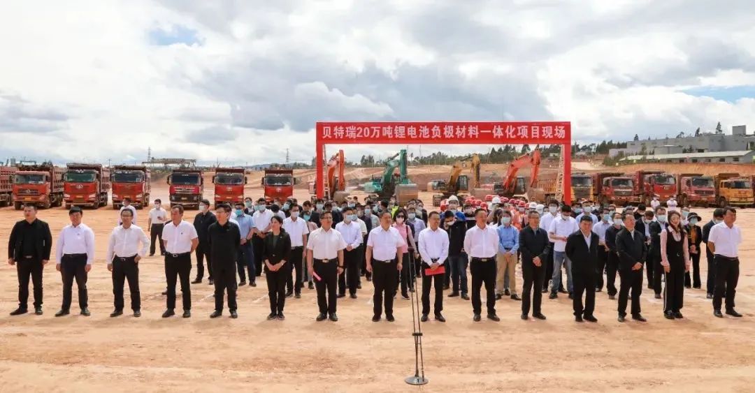 爽爽窝窝午夜精品一区二区