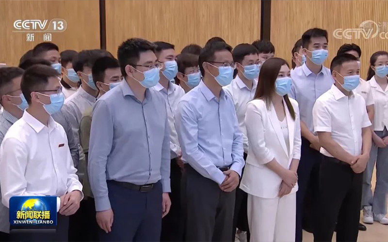 爽爽窝窝午夜精品一区二区